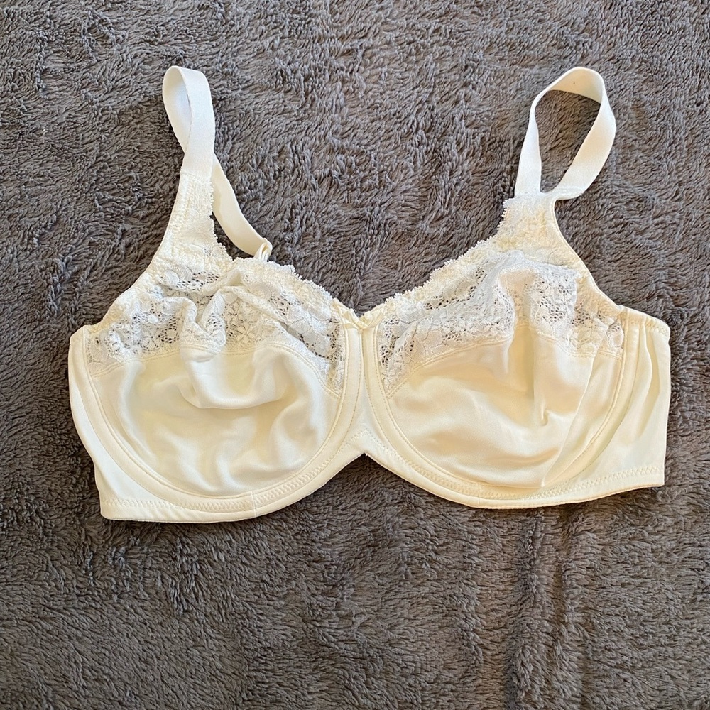 Lilyette 36D Underwire Bra